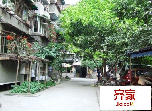 財貿(mào)學校宿舍外景圖太原  