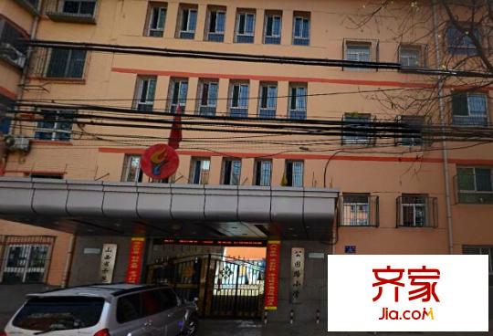 公園路小學(xué)外景圖太原  