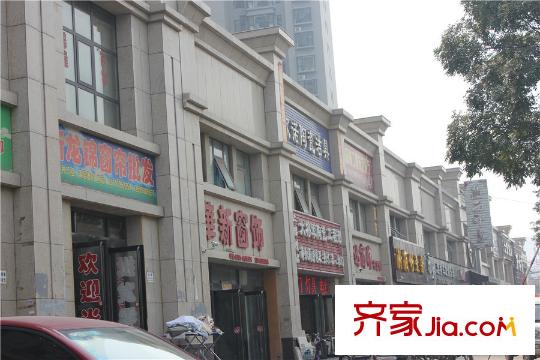 太原鳳凰城周邊商店