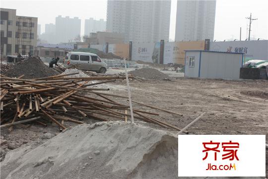 中國(guó)鐵建?太原國(guó)際城工地實(shí)景（2015-03-19）