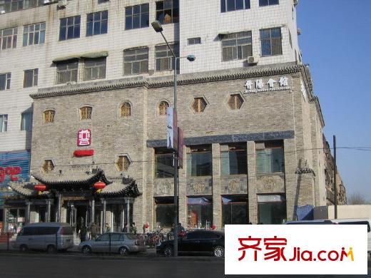 美林灣西北方向晉陽會館