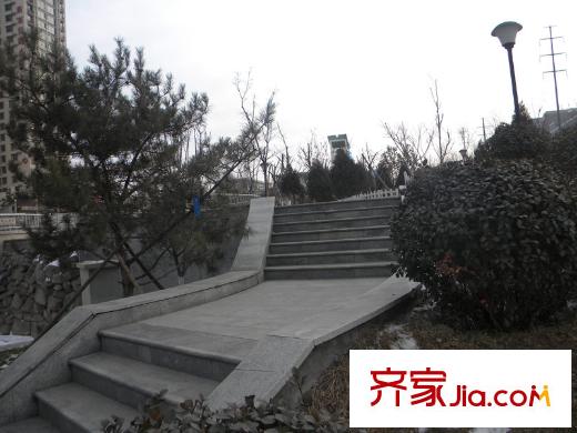 府東公園6棟南向20米-五龍公園
