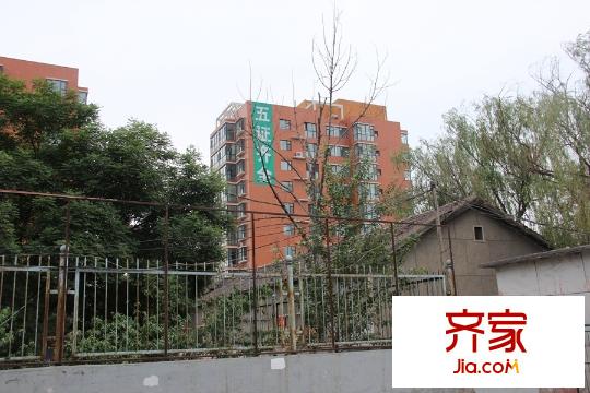 萬廈森鄰小區(qū)(2015-05-28)