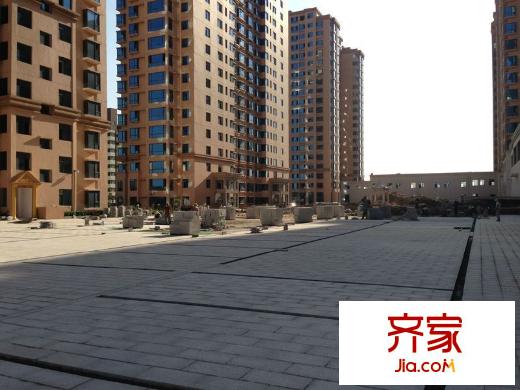 怡?；ㄔ饭さ貙?shí)景（2013-7-31）