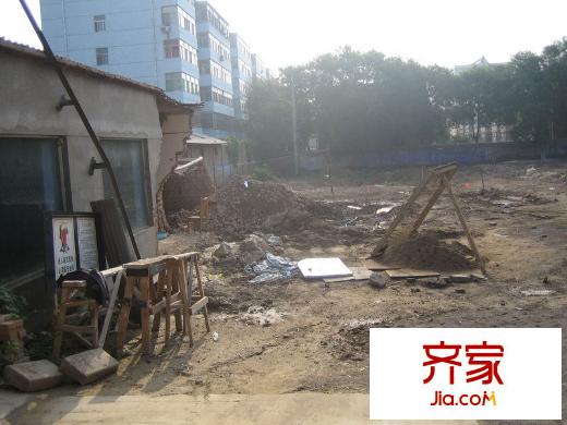 新星花園工地實(shí)景（2010-07-20）