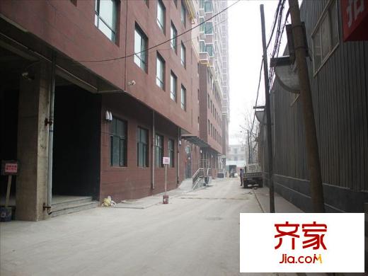 學府逸居小區(qū)實景（2012-12-28）