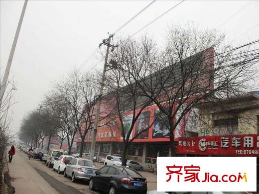 學府逸居周邊太榆路汽車用品