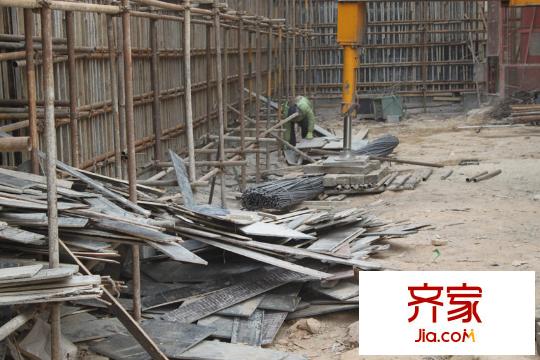 悅?cè)R山施工現(xiàn)場(chǎng)（2012.12.31）
