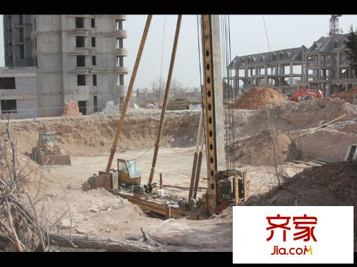 夏威夷北岸工地塔吊（2013.3.7）