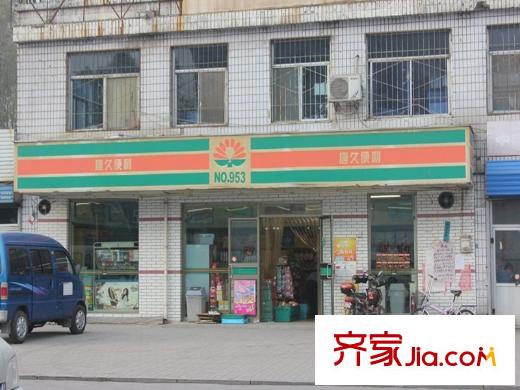 泛華林與湖周邊唐久便利