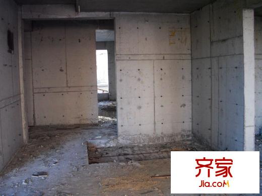 幸福BOX項(xiàng)目A座工程實(shí)景進(jìn)度（2012-12-8）