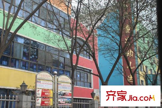 匯豐花苑周邊公交童星幼兒園