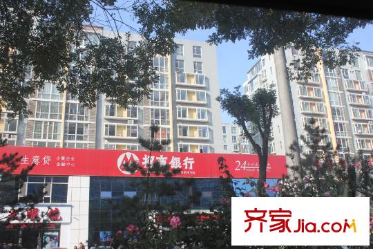 天賜康緣新區(qū)門口銀行