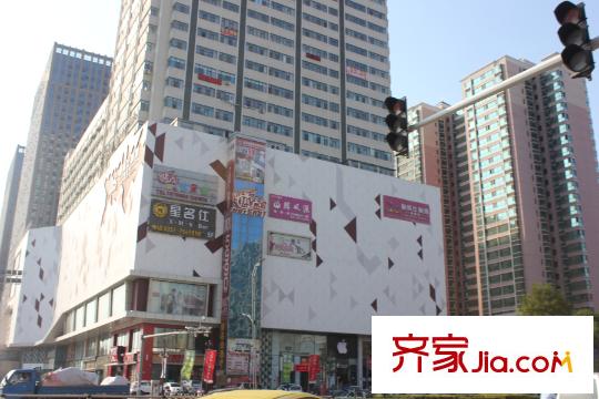 天賜康緣新區(qū)周邊配套商場(chǎng)