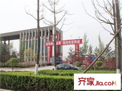 坤杰?拉菲公館周邊龍城大街大型物流集散中心