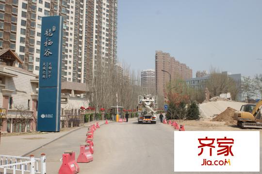 富力盈通國際公寓社區(qū)實景（2013.3.27）