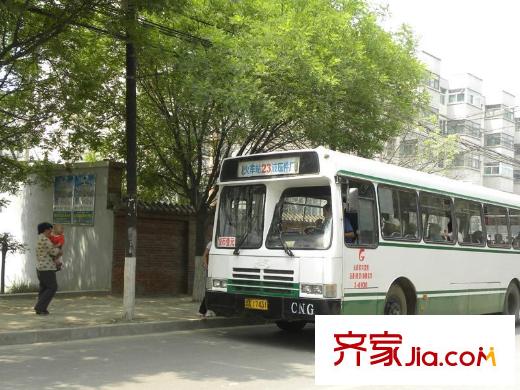 東潤國際新城周邊23路車站牌