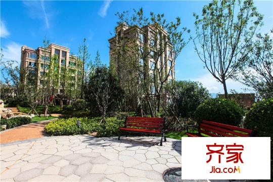 青島海信依云小鎮(zhèn)多層工程進(jìn)度（2015-09-22）