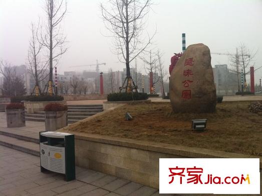 銀盛泰星河城向南500米隱珠公園