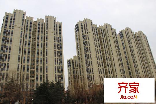 興悅?cè)A城實(shí)景圖（2015.03.20）