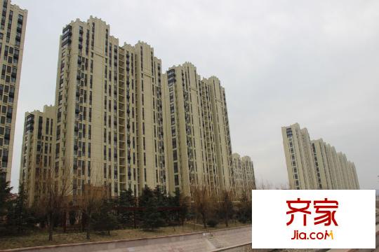 興悅?cè)A城