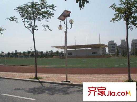 伯金漢花園周邊配套之城陽(yáng)十中