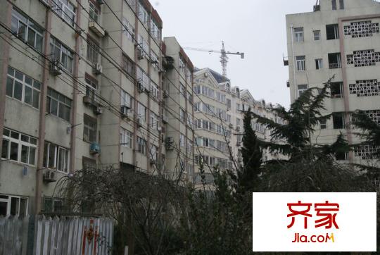 鞍山二路小區(qū)外景圖 