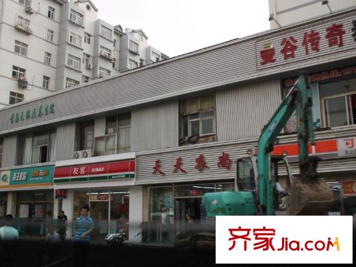 凱景廣場(chǎng)周邊配套之便利店