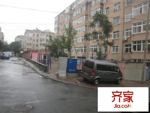 辛家莊一小區(qū)外景圖 