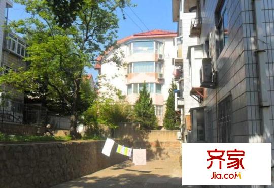 青島山花園外景圖