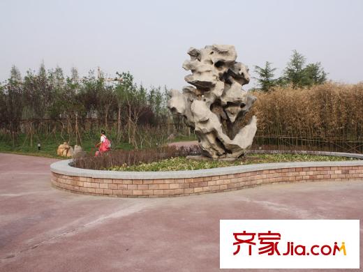 茵悅小城周邊配套之市政公園進(jìn)展實(shí)景（20110518）