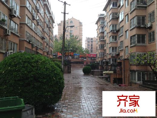 亞聯(lián)山莊外景圖