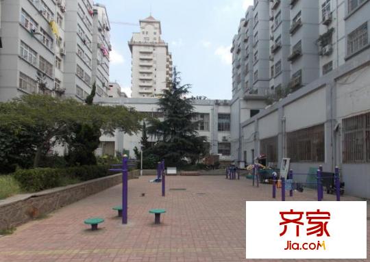 三鳴小區(qū)外景圖 