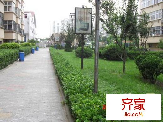 百通依山小居外景圖
