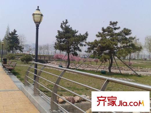 唐島ONE周邊之路燈