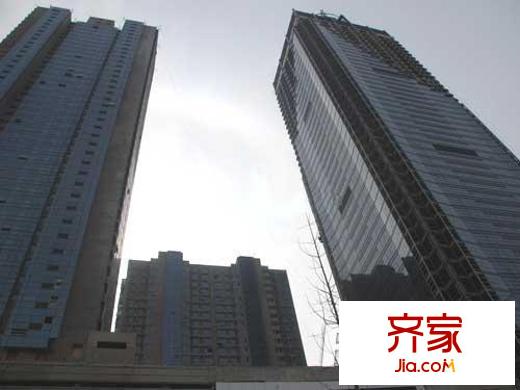 青島開發(fā)區(qū)國(guó)際貿(mào)易中心外景圖 