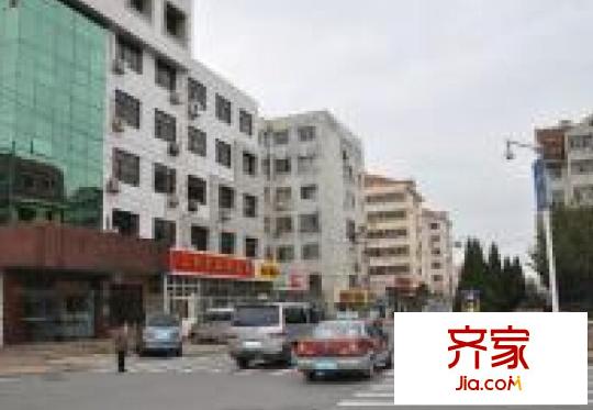 前灣小區(qū)外景圖 