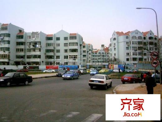 天帝山城外景圖 