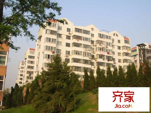 天帝山城外景圖 
