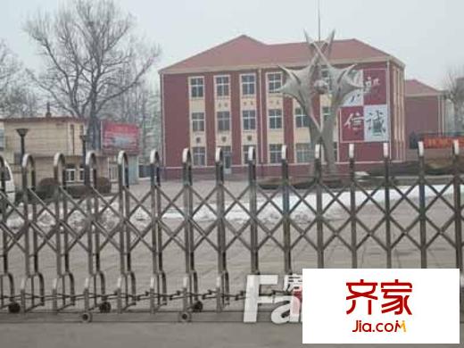 翠海依居外景圖 