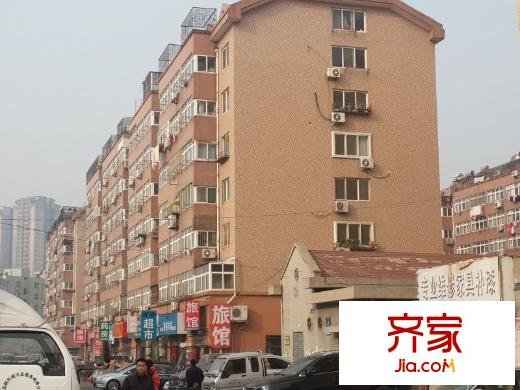 華新園小區(qū)外景圖 