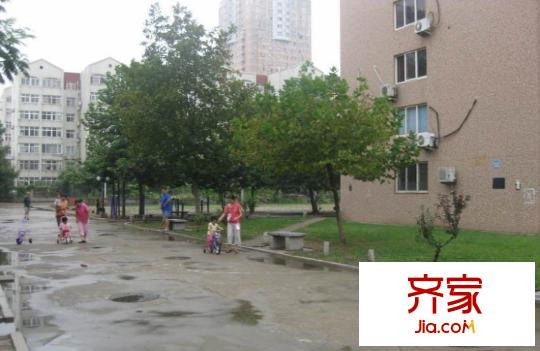 華新園小區(qū)外景圖