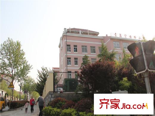 保利葉公館周邊配套之學(xué)校