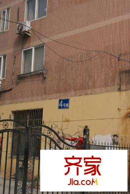 成泰小區(qū)外景圖 