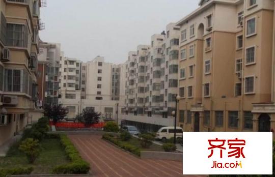 富春花園外景圖