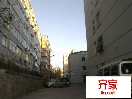 鞍山二路小區(qū)