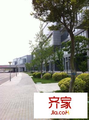 那魯灣海景星級服務(wù)公寓外景圖 