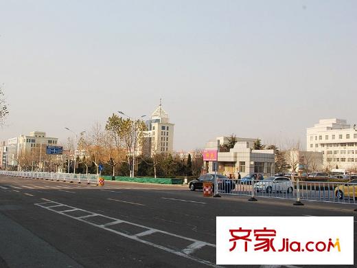 那魯灣海景星級(jí)服務(wù)公寓配套圖周邊配套之商業(yè)