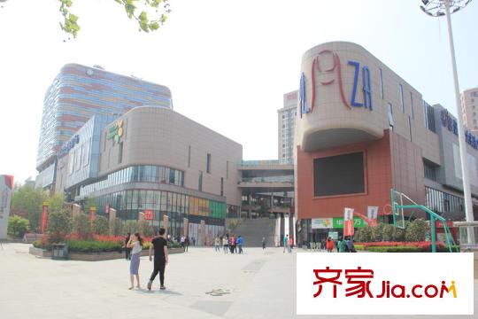 都市果嶺周邊配套之商業(yè)