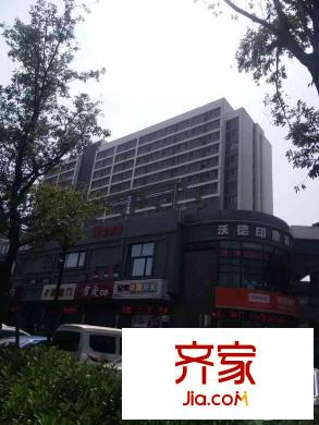 寶龍酒店式公寓(李滄)外景圖寶龍酒店式公寓入口處